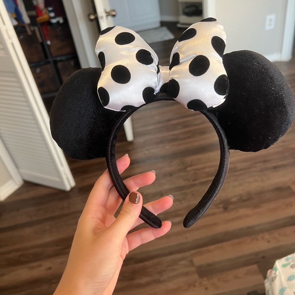 Polka Dot Minnie Ears